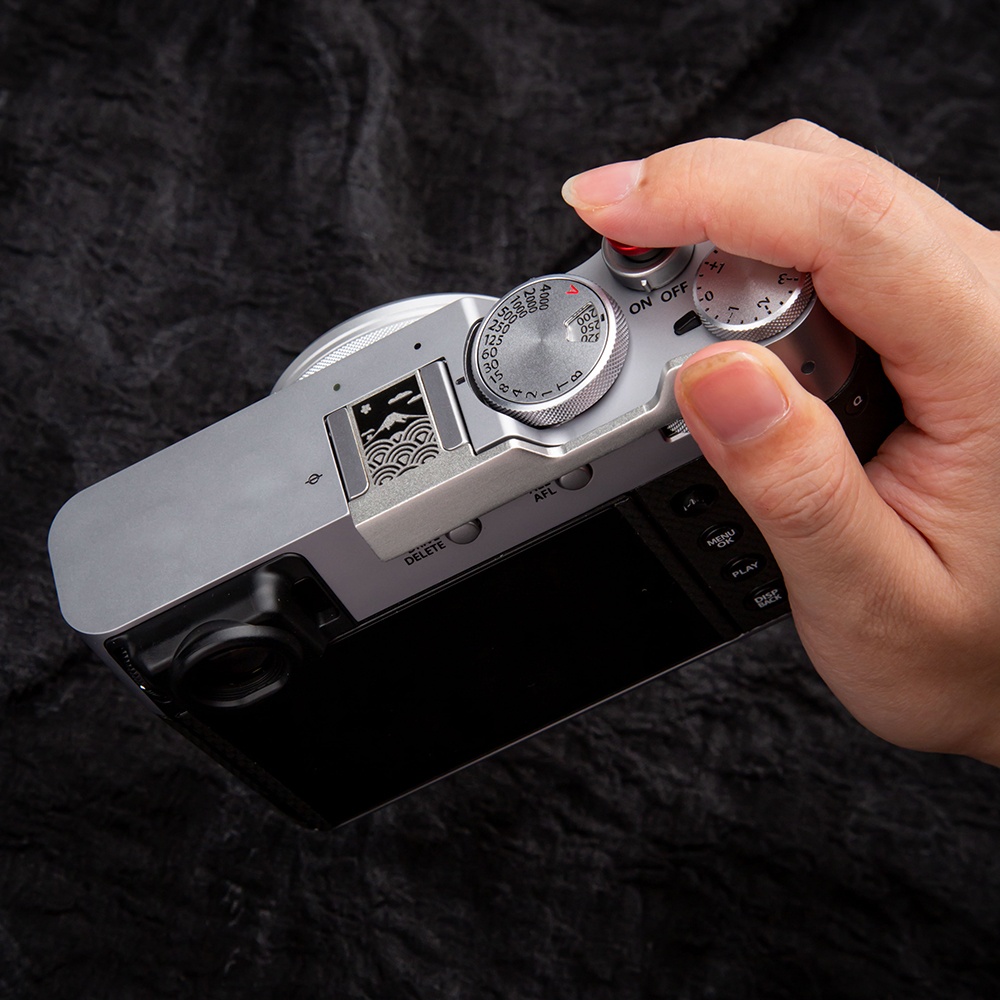 Fujifilm Camera X100Vi - X100VI Enhance The Grip for FUJIFILM